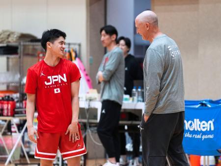 ホーバス監督、競争を歓迎　バスケ男子、若手合宿公開