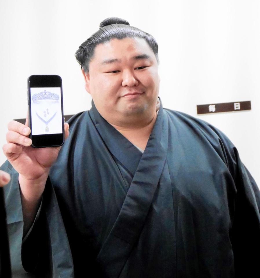 　挙式を控え結婚を公表した正代