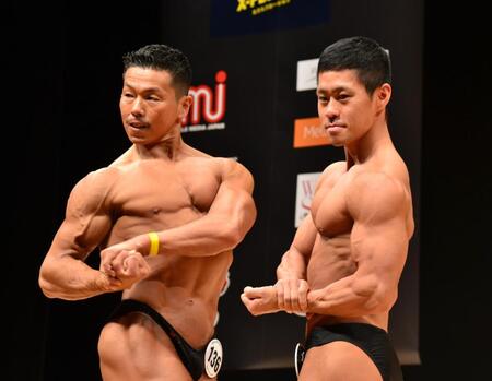 迫力満点のボディビル部門