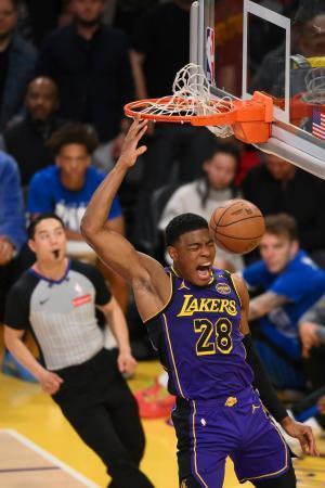 　レーカーズの八村塁＝２５日、ロサンゼルス（ＡＰ＝共同）