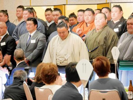翔猿 大相撲春場所前に「優勝目指して頑張る」学生出身力士を励ます会、5年ぶり再開