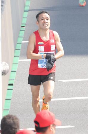 【写真】マラソンといえば　芸能界屈指のガチ系ランナーの姿も　ゴールだにゃ
