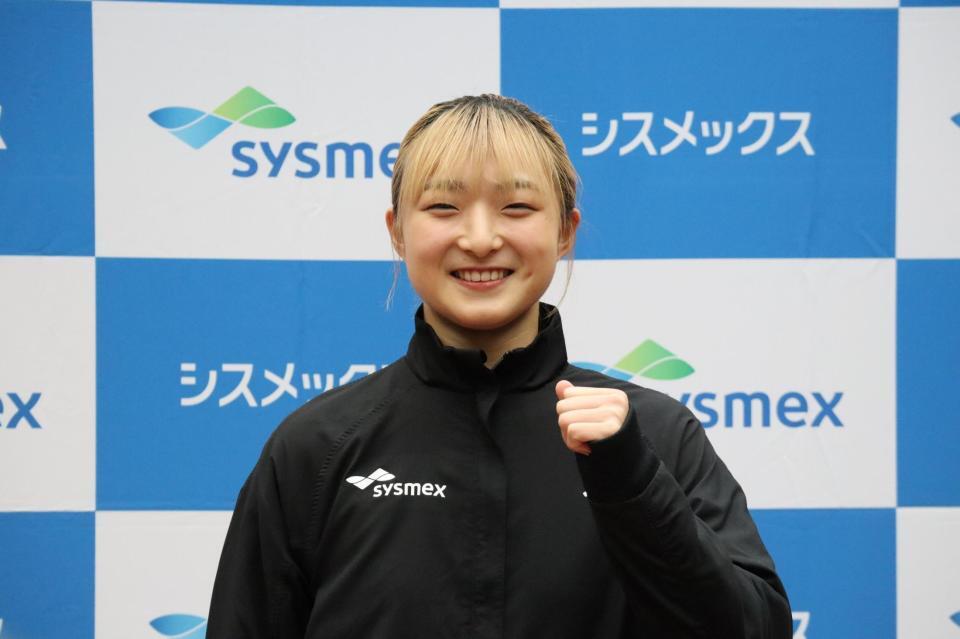 　練習を公開した坂本