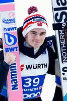 　ノルディックスキーの世界選手権ジャンプ男子個人ラージヒルで、スーツの規定違反で失格となったノルウェーのマリウス・リンビク