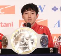 　優勝し会見する第３区の太田智樹（撮影・石井剣太郎）