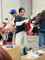 　クラレの社会貢献活動に参加した高梨沙羅