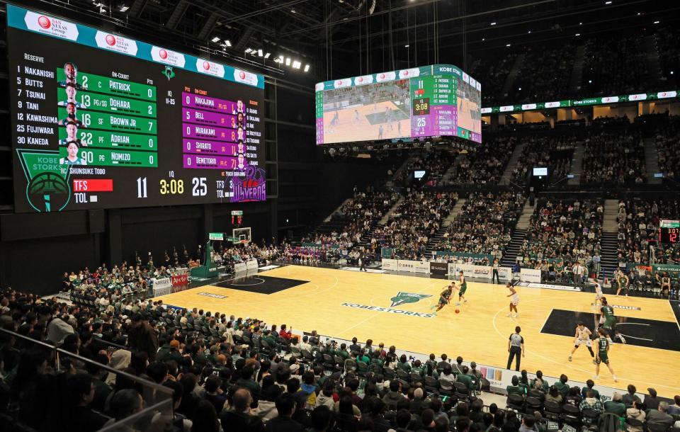 　ジーライオンアリーナ神戸のこけら落としイベントとして開催されるＢリーグ２部・神戸対山形の試合（撮影・立川洋一郎）