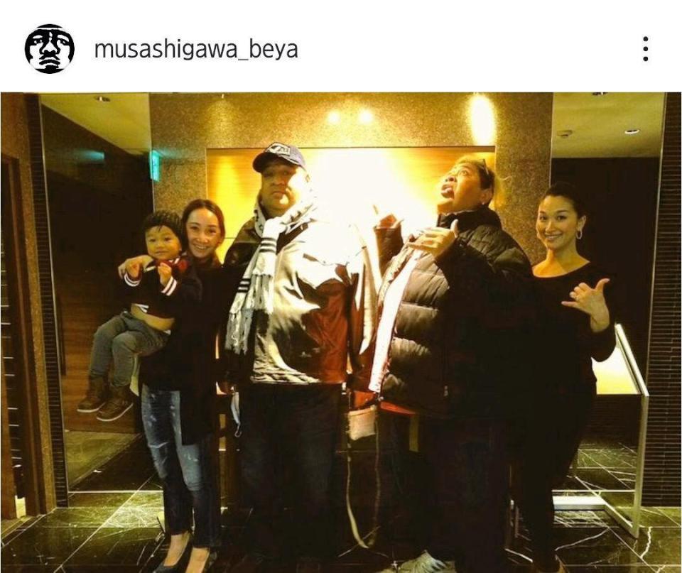 　武蔵川部屋のインスタグラム（ｍｕｓａｓｈｉｇａｗａ＿ｂｅｙａ）より 