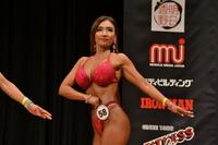 　ポージングを決める横田選手