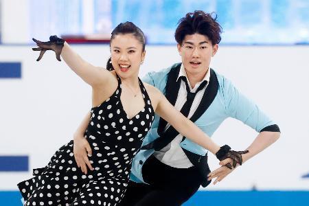 吉田、森田組はRDで6位発進 世界国別フィギュア開幕