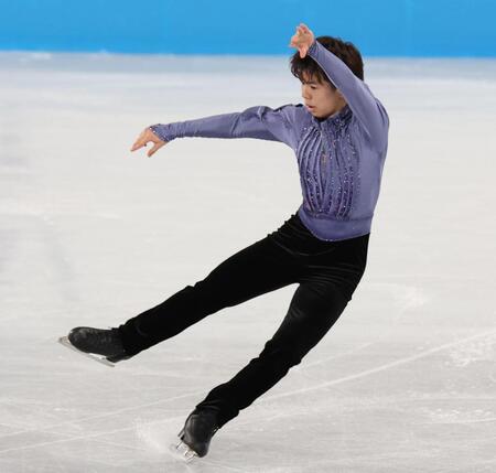 　ファンを魅了する演技を披露する佐藤駿（撮影・佐々木彰尚）