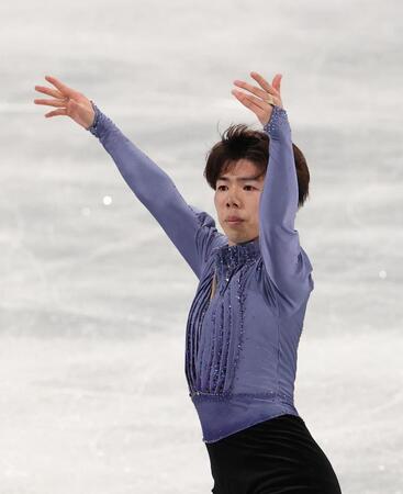 　ファンを魅了する演技を披露する佐藤駿（撮影・佐々木彰尚）