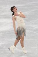 　ファンを魅了するアリサ・リュウ（撮影・佐々木彰尚）