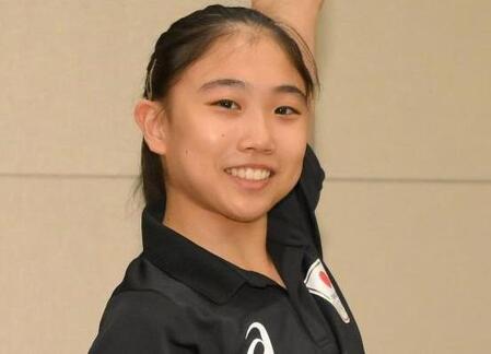 17歳岸里奈が初優勝 杉原愛子の追撃退け新女王誕生 25歳杉原は2位 宮田笙子は7位 体操・全日本選手権