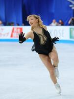 　女子フリーで演技する坂本花織