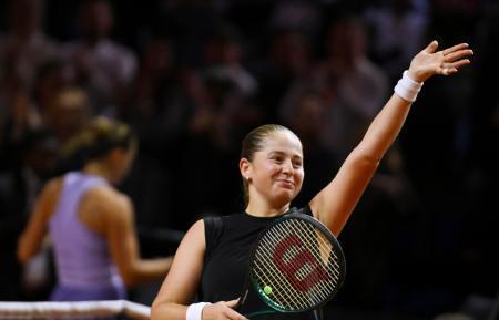 テニス、オスタペンコが今季初Ｖ　女子ポルシェ・グランプリ