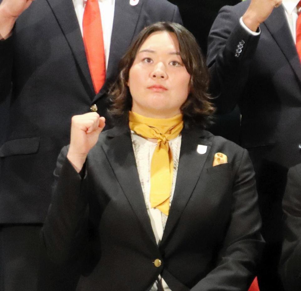 　シンボルアスリート認定式に出席した北口榛花