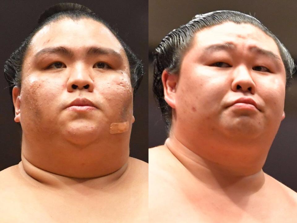 　御嶽海（左）と正代