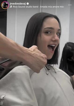 メドベージェワのインスタグラム＠ｊｍｅｄｖｅｄｅｖａｊより