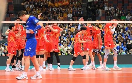 愛知がＲＳ首位・大阪Ｂ撃破でＰＯ決勝へ　日本代表セッター関田「ＲＳは関係ない」小川はフルメンバーなら最強自負