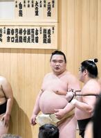 　稽古に参加した白熊