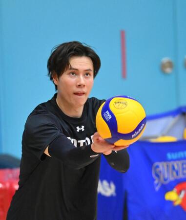 サントリー高橋藍がSVリーグ初代王者へ決意「名古屋の分、決勝で戦うことができなかったチームの分まで背負って」