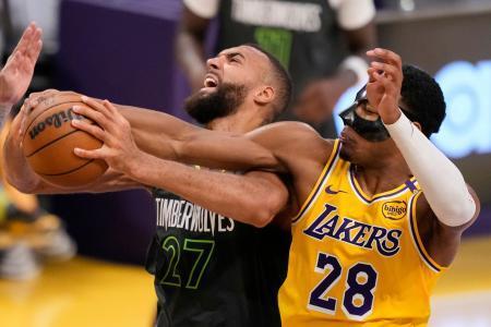 レーカーズは１回戦敗退　ＮＢＡプレーオフ、八村２３得点