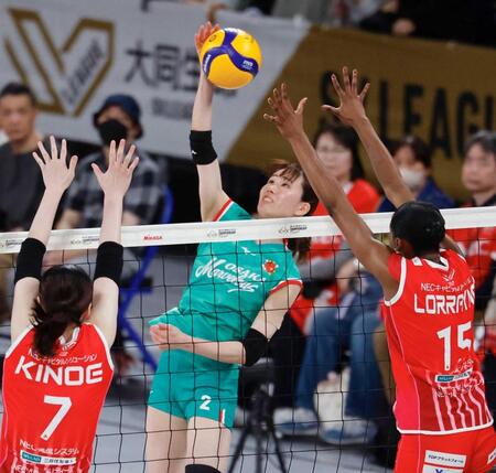 ＳＶリーグ女子　大阪Ｍがストレート勝ち王手 林琴奈がスーパープレー“左足レシーブ”「絶対に落としちゃダメと」