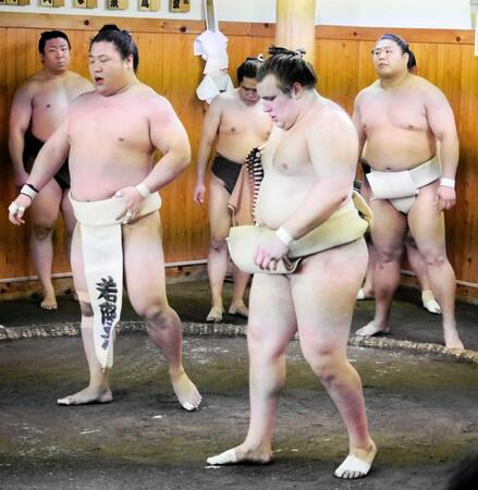 安青錦　出稽古で１３番「力を出せた」　ウクライナの両親が場所終盤来日を予定「（親孝行）たくさんしてあげたい」