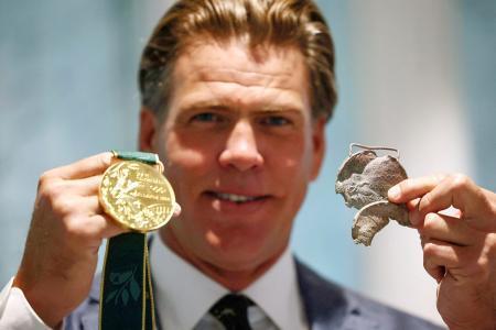 ロス山火事受け代替五輪メダル 競泳男子ホール氏にIOC授与