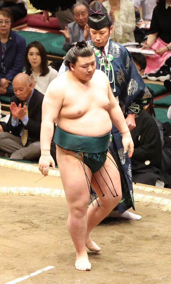 　新十両で勝利した夢道鵬