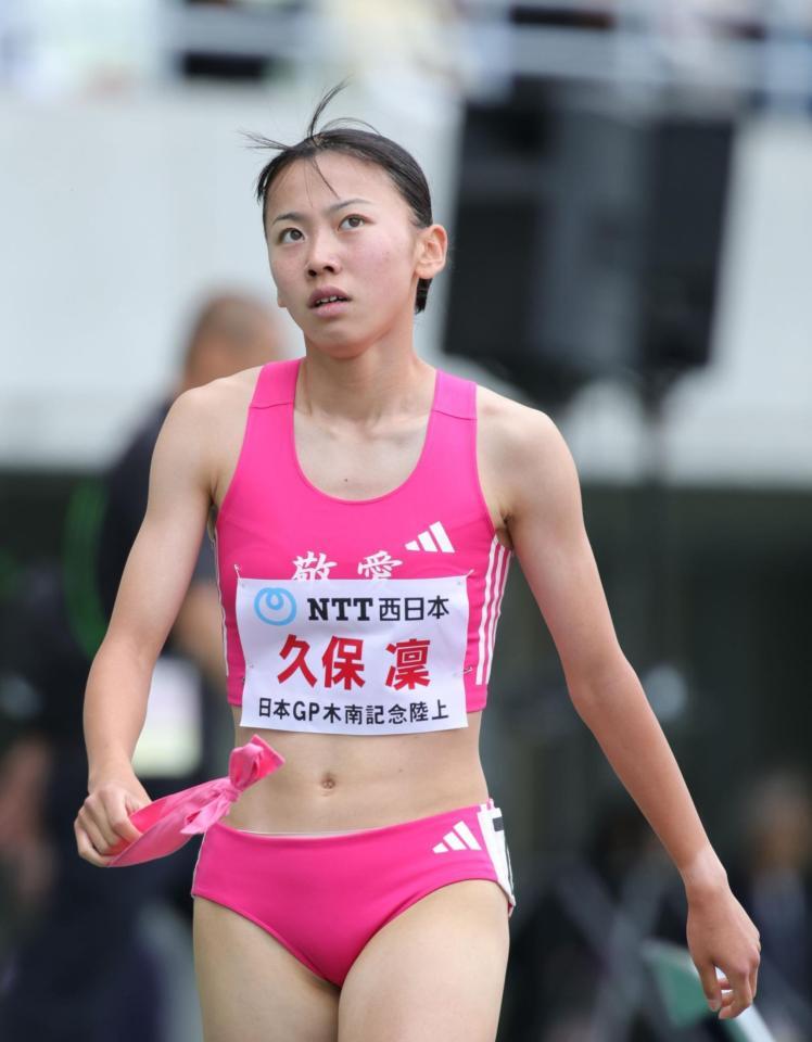 　２位に終わり、厳しい表情の久保凜（撮影・坂部計介）