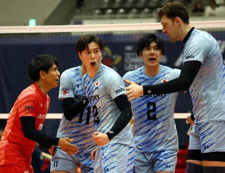 サントリーが準決勝進出　高橋藍、ムセルスキーが得点量産　藍は地元・京都に凱旋　春高予選会場での試合に感慨