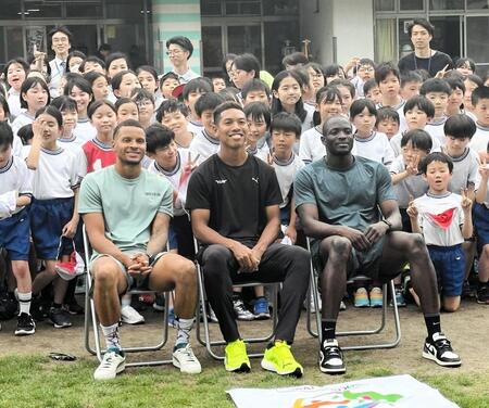 サニブラウン「２００ｍは出ない」今季も１００ｍ＆リレー集中　都内小学生と交流「きてよかった」