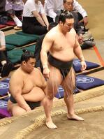 　朝日龍に敗れた炎鵬