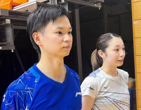 　日本ランキングサーキット大会で１回戦を突破した渡辺勇大、松友美佐紀ペア