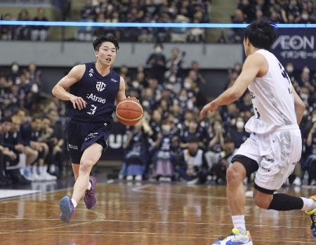 決勝で停電のB2両チーム優勝に 最終戦中止、A千葉と富山