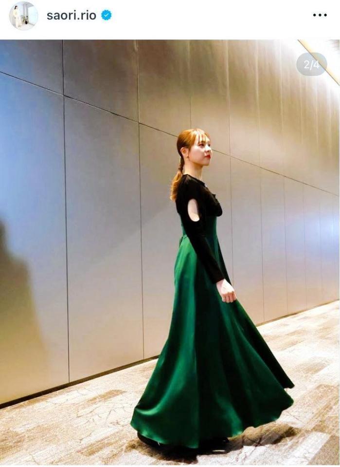 　ＳＶ．ＬＥＡＧＵＥアワードで。迫田さおりさんのインスタグラム＠ｓａｏｒｉ．ｒｉｏより 