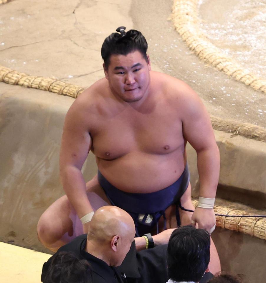 　敗れた豊昇龍（撮影・佐々木彰尚）