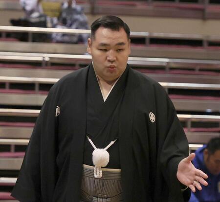 　音羽山親方（撮影・佐々木彰尚）