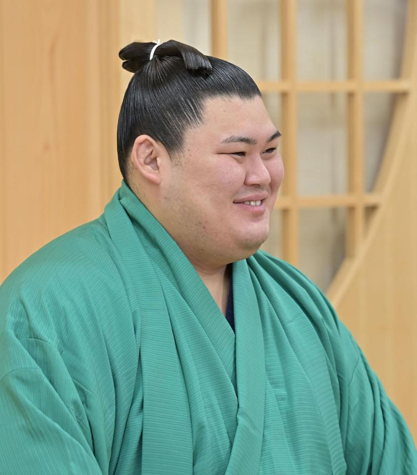 　優勝の喜びを語る大の里（撮影・持木克友）