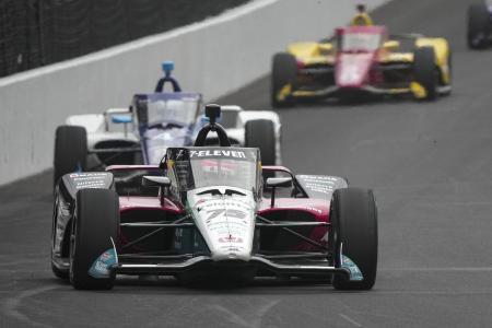 佐藤琢磨、９位に変更　自動車のインディ５００