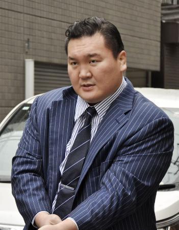 宮城野親方が退職の意向　元横綱白鵬、部屋閉鎖中