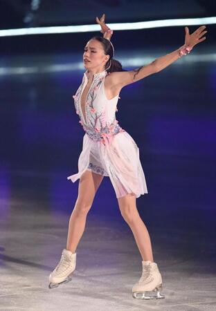 　優雅な演技で魅了するアリーナ・ザギトワ（撮影・開出牧）