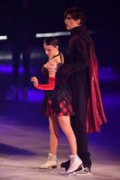 　城田優（右）と共演するアンナ・シェルバコワ（撮影・開出牧）