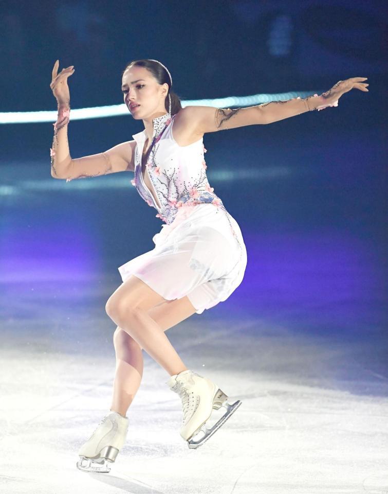 　優雅な演技で魅了するアリーナ・ザギトワ（撮影・開出牧）