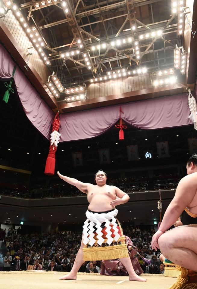 　国技館で初めて横綱土俵入りを披露した大の里（撮影・園田高夫）