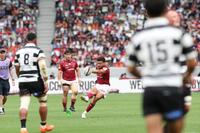 　後半、ゴールを決めるＢＬ東京のリッチー・モウンガ（撮影・佐々木彰尚）