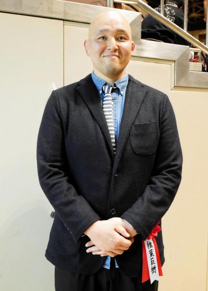 　尾車親方の断髪式に駆けつけた元十両琴禮の椎葉巨樹氏