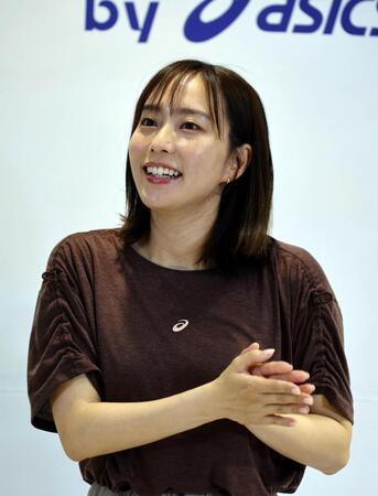 　イベントを終え取材に応じる石川佳純さん（撮影・山口登）